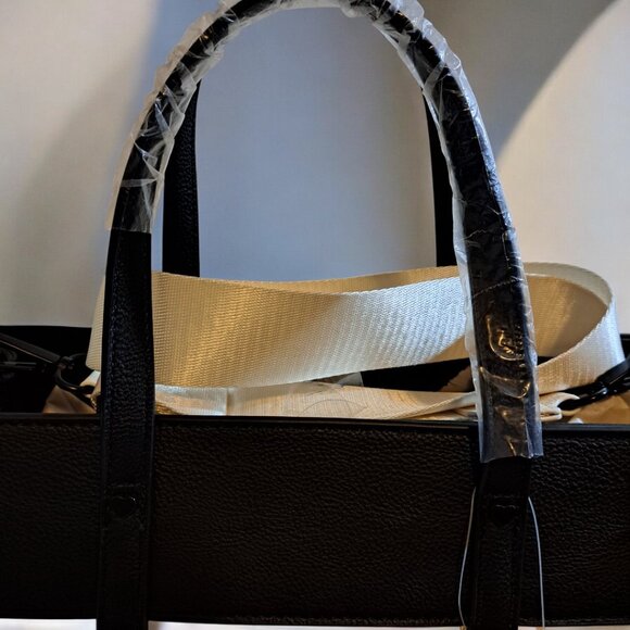 Betsey Johnson XOBECCA-H White & Black Tote NWT - Picture 9 of 15